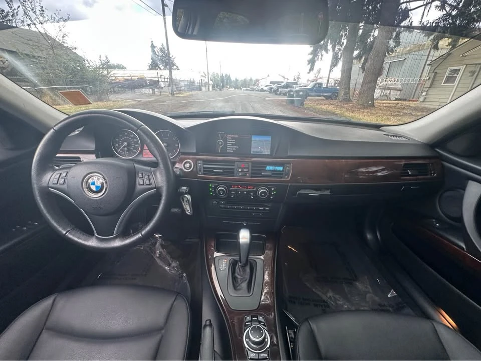 2011 BMW E90 3 Series Sedan - Image 10 of 13