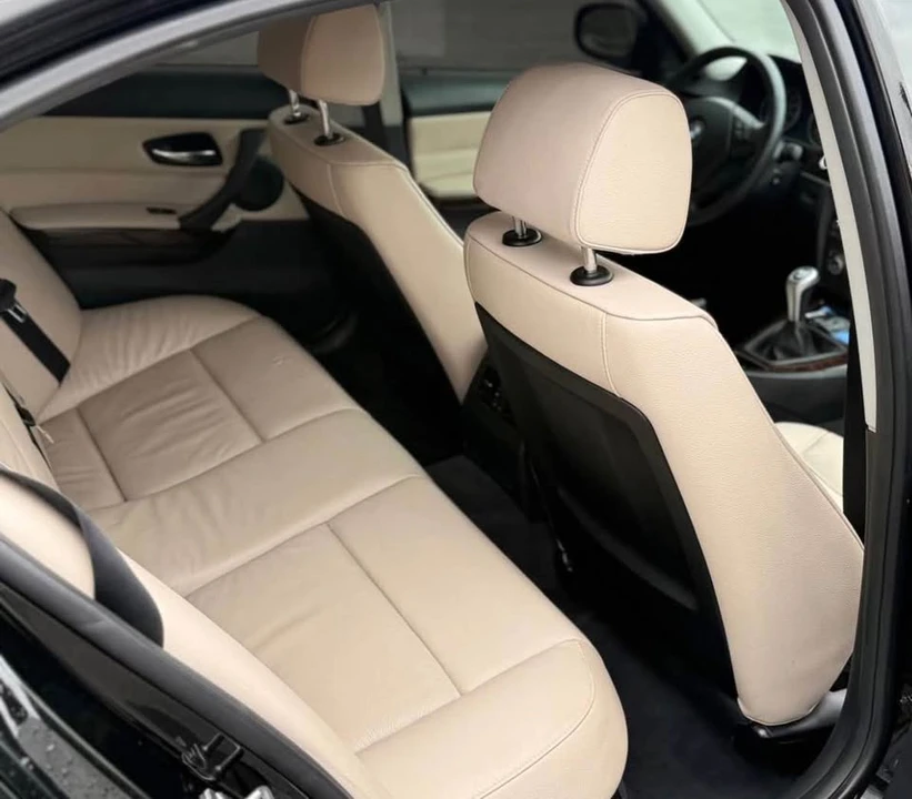 2011 BMW E90 3 Series Sedan - Image 2 of 3