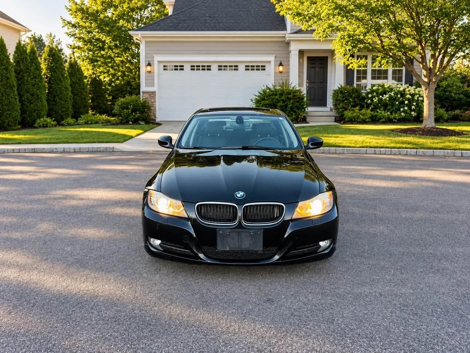 2011 BMW E90 3 Series Sedan - Image 7 of 20