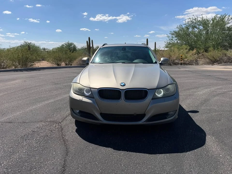 2011 BMW E91 3 Series Touring - Image 2 of 18
