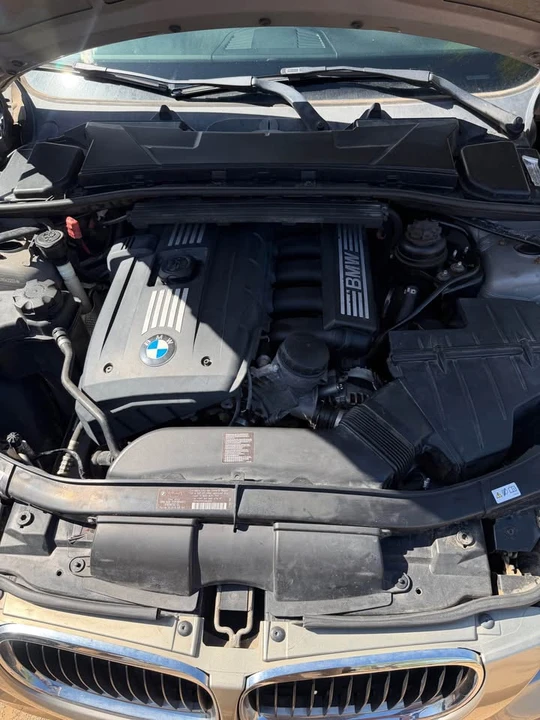 2011 BMW E91 3 Series Touring - Image 13 of 18