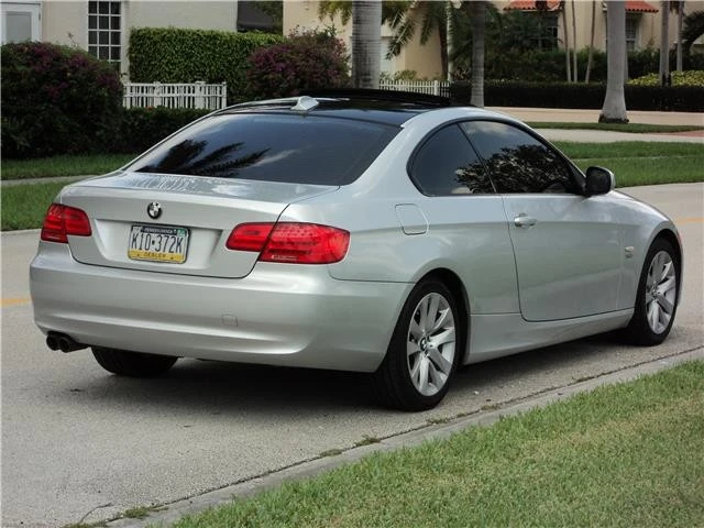 2011 BMW E90 3 Series Sedan - Image 6 of 12