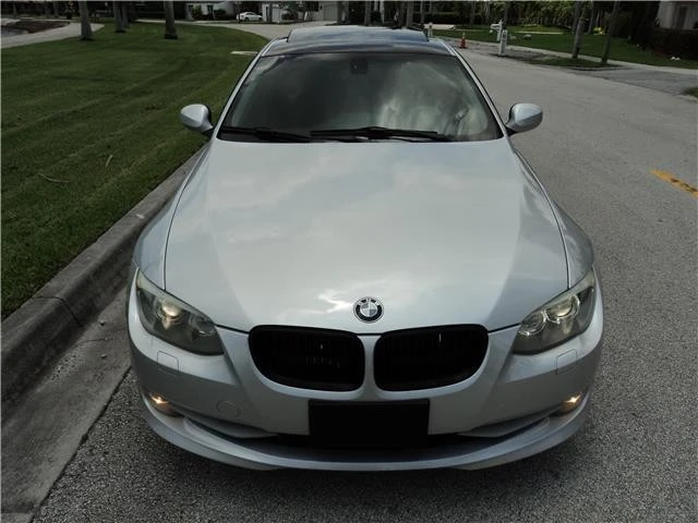 2011 BMW E90 3 Series Sedan - Image 11 of 12