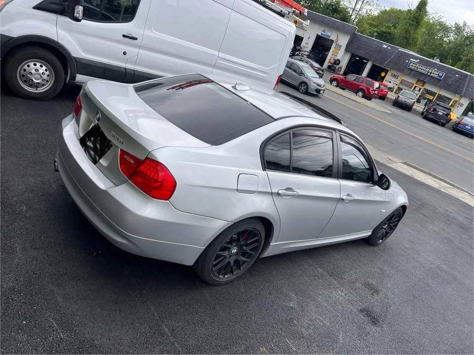 2011 BMW E90 3 Series Sedan - Image 5 of 13