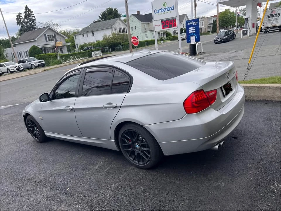 2011 BMW E90 3 Series Sedan - Image 2 of 13
