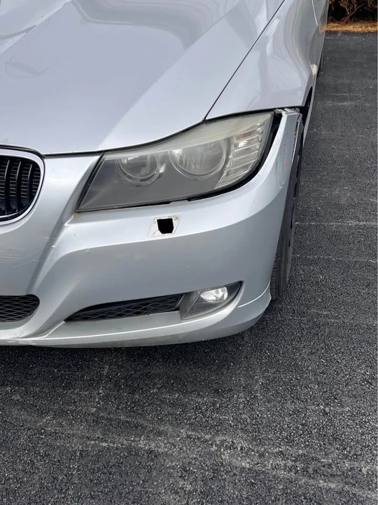 2011 BMW E90 3 Series Sedan - Image 13 of 13