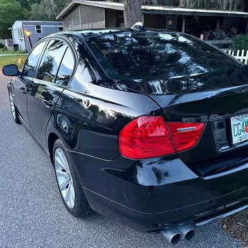 2011 BMW 3 Series 328xi Sedan