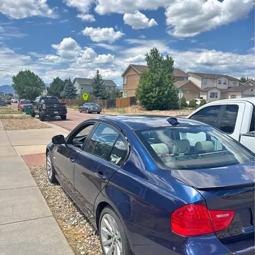 2011 BMW 3 Series 328xi Sedan 4D