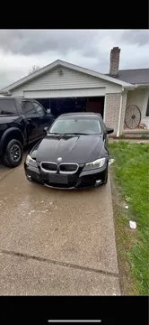 2011 BMW 3 Series 328xi Sedan 4D