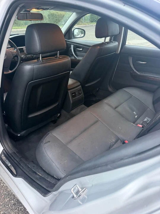 2011 BMW E90 3 Series Sedan - Image 12 of 18