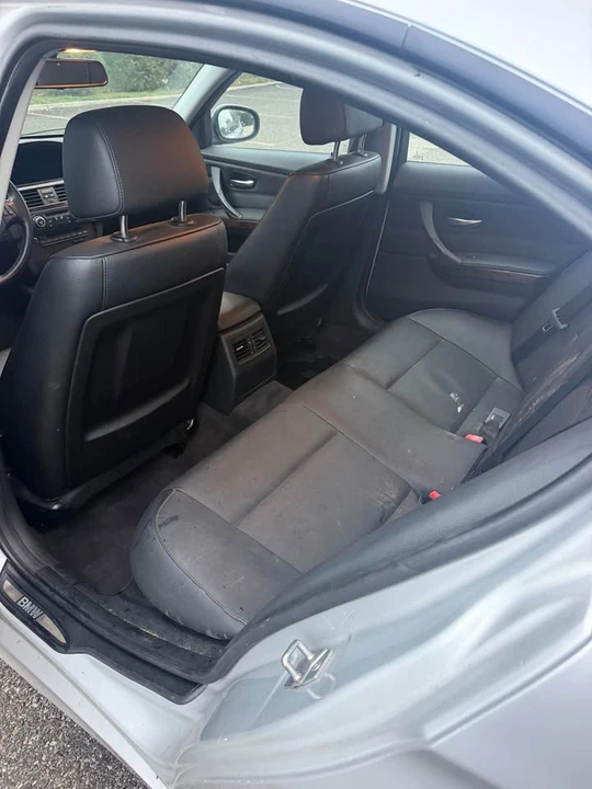 2011 BMW E90 3 Series Sedan - Image 13 of 18