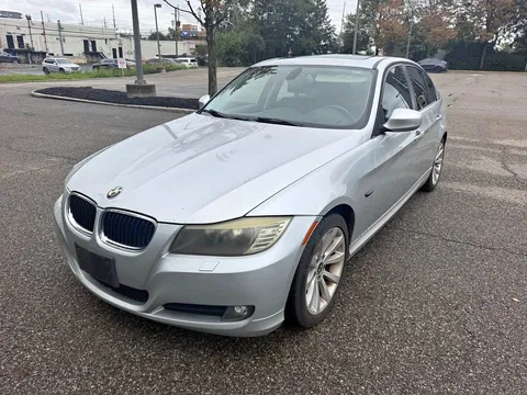 2011 BMW 3 Series 328xi Sedan
