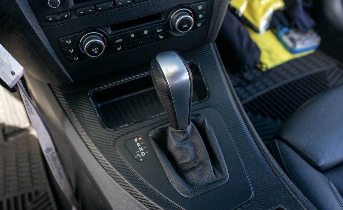 2011 BMW E90 3 Series Sedan - Image 20 of 21