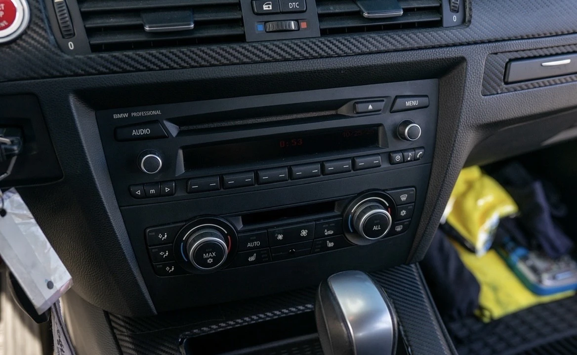 2011 BMW E90 3 Series Sedan - Image 21 of 21