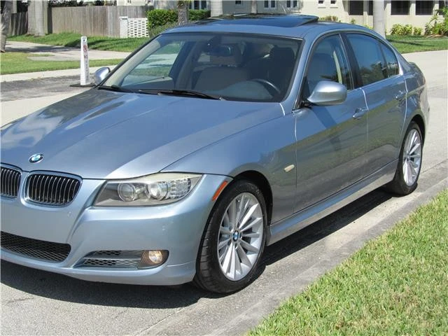 2011 BMW E90 3 Series Sedan - Image 10 of 12