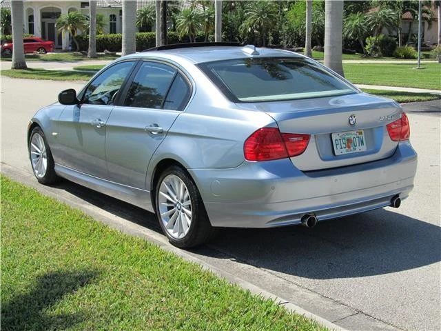 2011 BMW E90 3 Series Sedan - Image 7 of 12