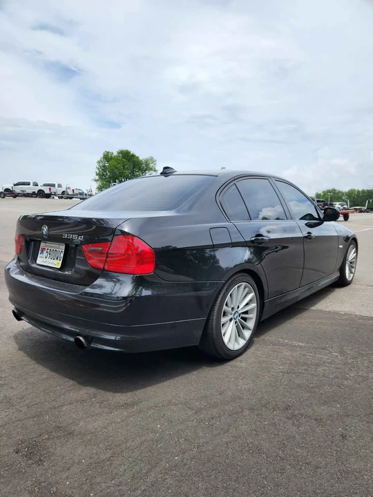 2011 BMW E90 335i Sedan - Image 7 of 15