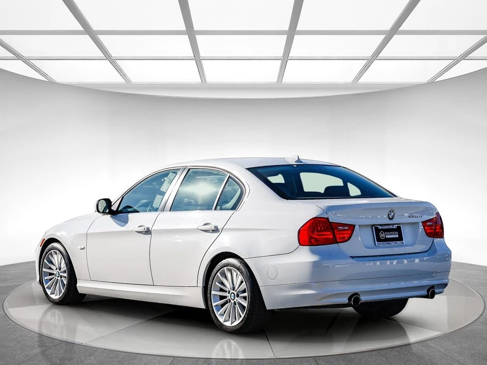 2011 BMW E90 3 Series Sedan - Image 2 of 12