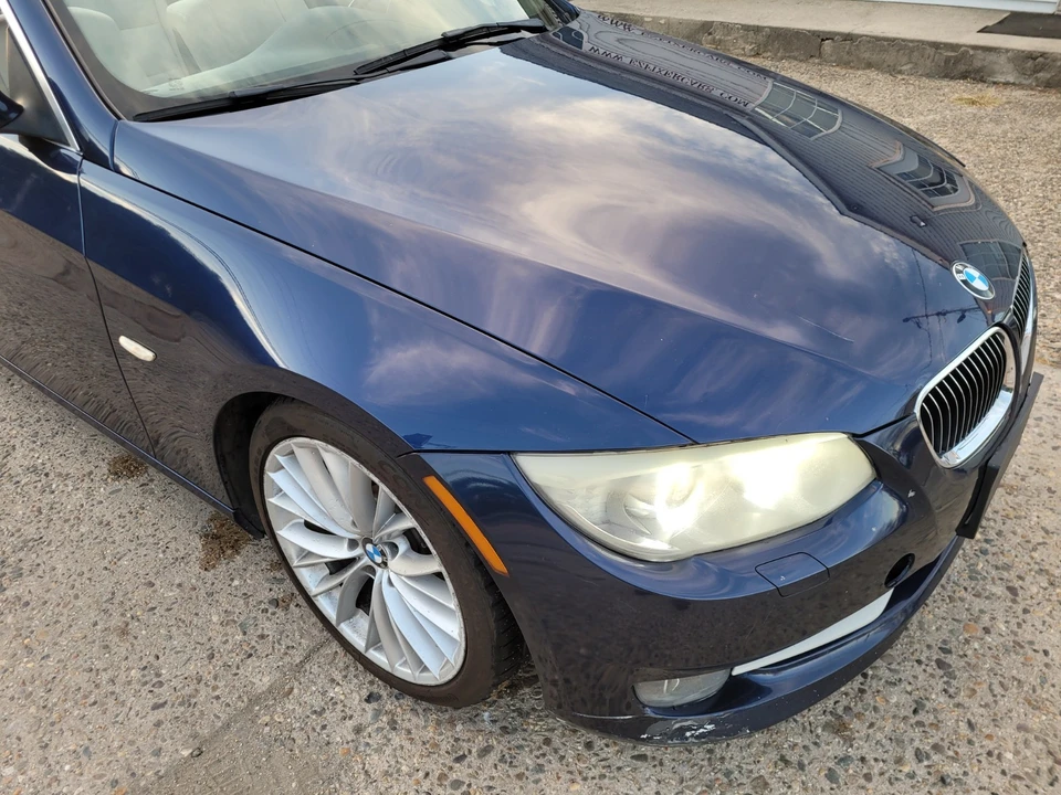 2011 BMW E93 335i Convertible - Image 10 of 21