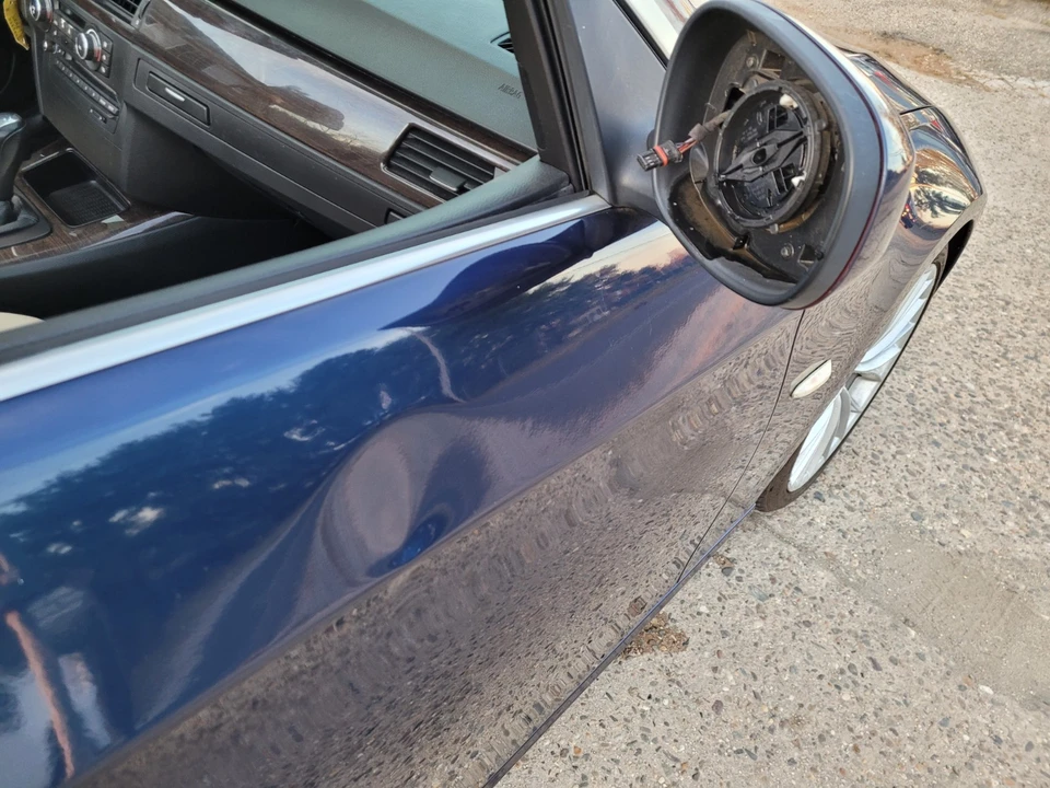 2011 BMW E93 335i Convertible - Image 13 of 21