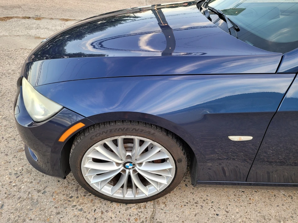 2011 BMW E93 335i Convertible - Image 9 of 21