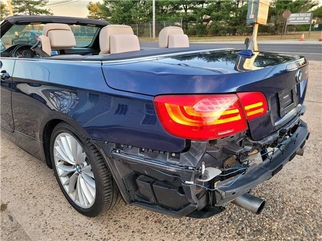 2011 BMW E93 335i Convertible - Image 16 of 21