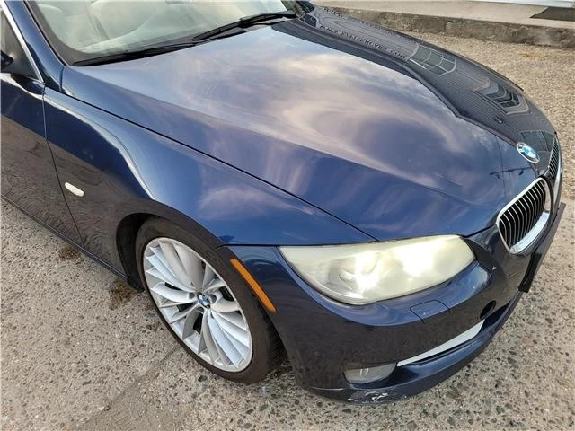 2011 BMW E93 335i Convertible - Image 9 of 21