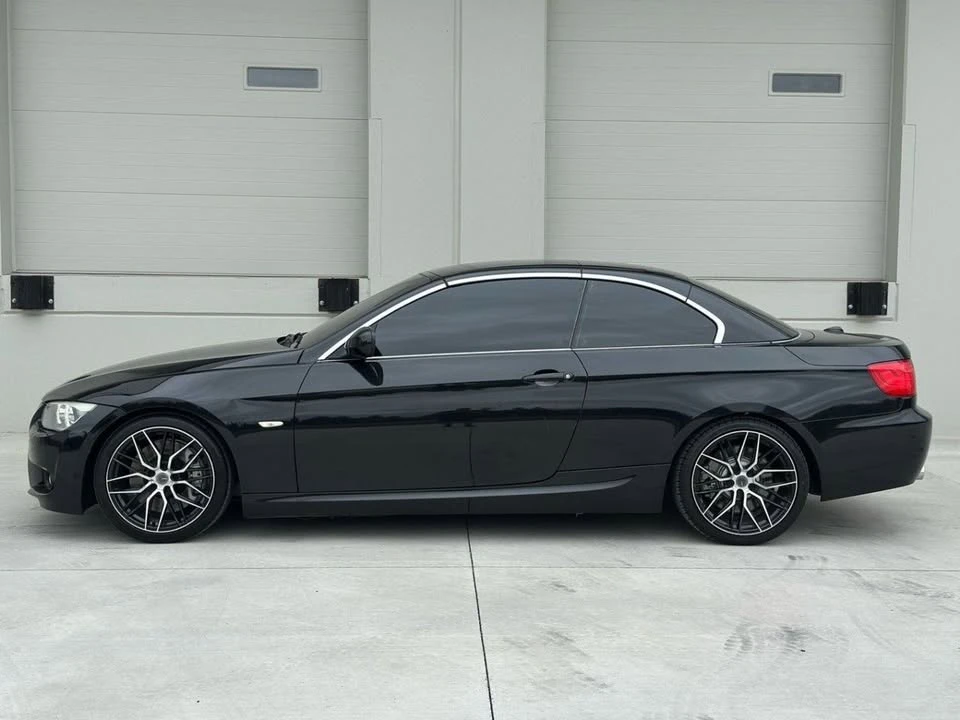 2011 BMW E93 335i Convertible - Image 2 of 20