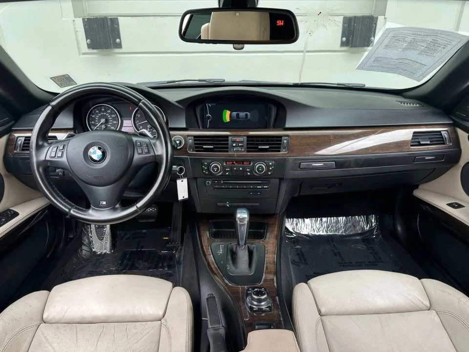 2011 BMW E93 335i Convertible - Image 15 of 20