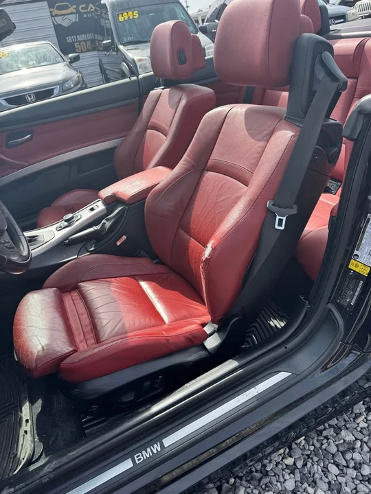 2011 BMW E93 335i Convertible - Image 7 of 14