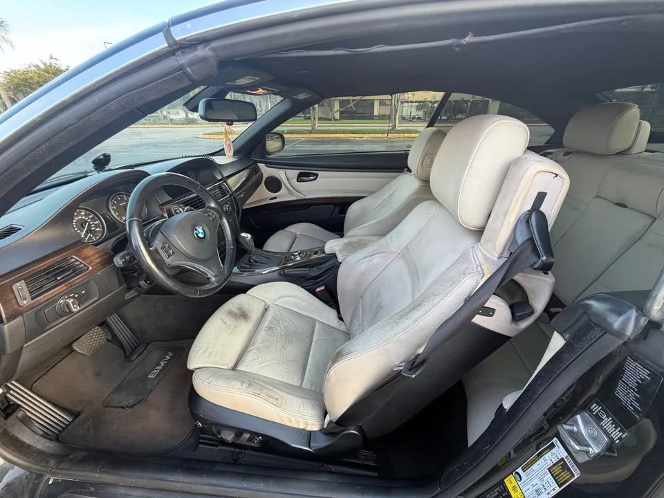 2011 BMW E93 335i Convertible - Image 9 of 16