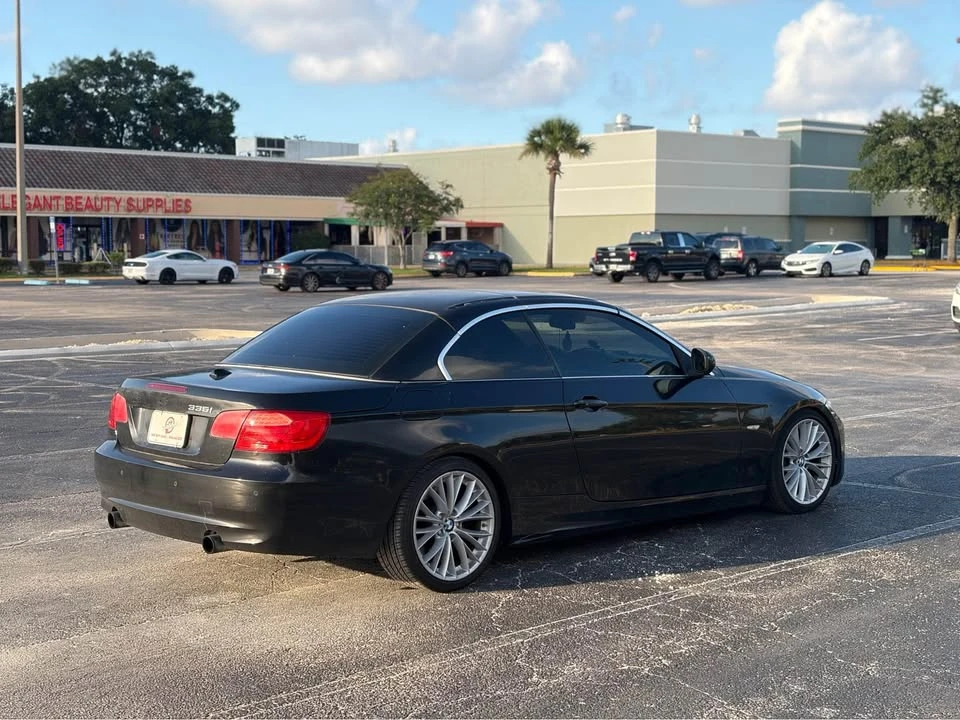 2011 BMW E93 335i Convertible - Image 5 of 16