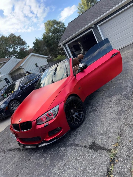 2011 BMW E93 335i Convertible - Image 2 of 7