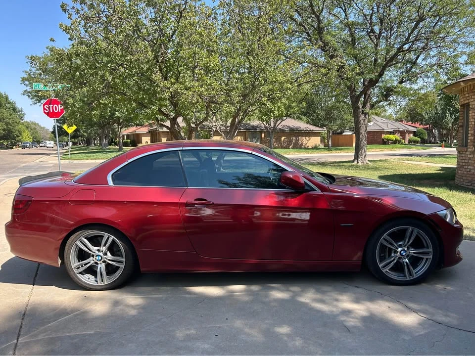 2011 BMW E93 335i Convertible - Image 3 of 14