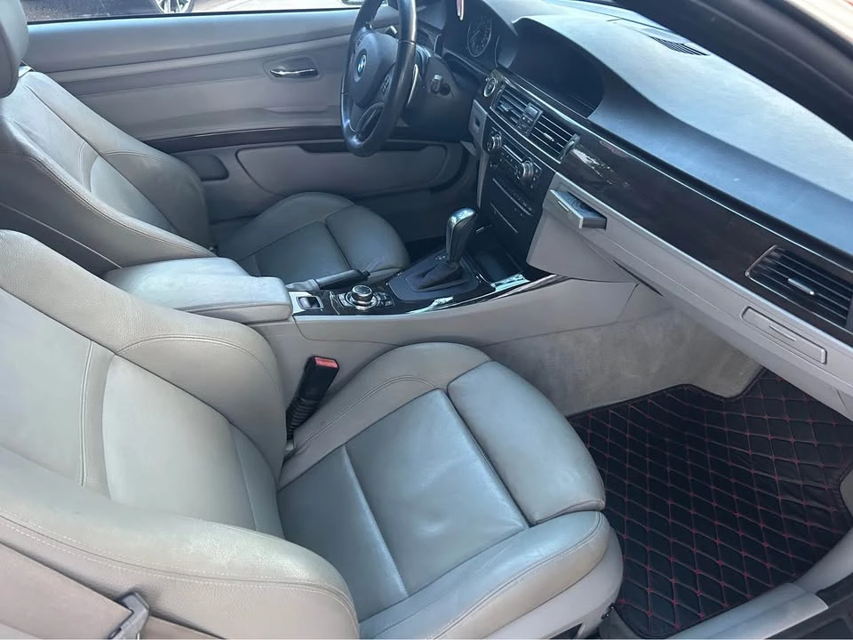 2011 BMW E93 335i Convertible - Image 12 of 14