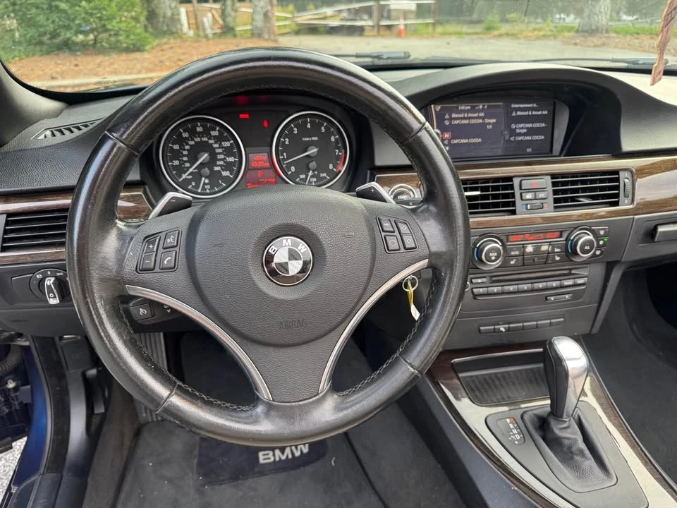 2011 BMW E93 335i Convertible - Image 15 of 19