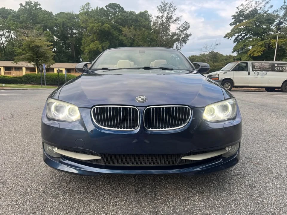 2011 BMW E93 335i Convertible - Image 2 of 19