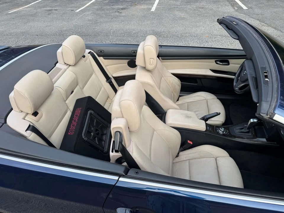 2011 BMW E93 335i Convertible - Image 13 of 19