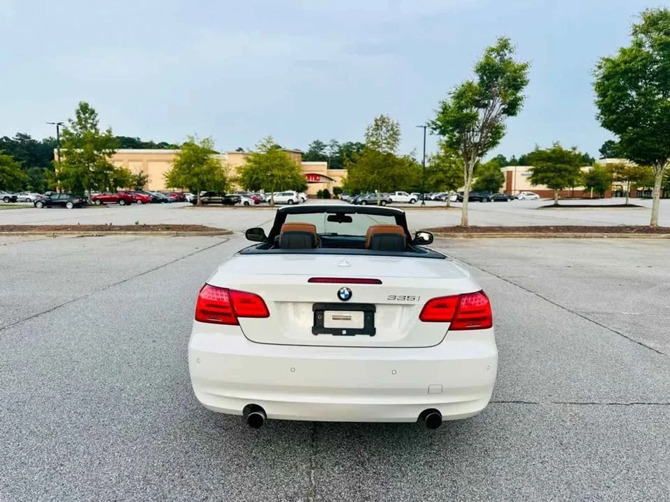 2011 BMW E93 335i Convertible - Image 6 of 18