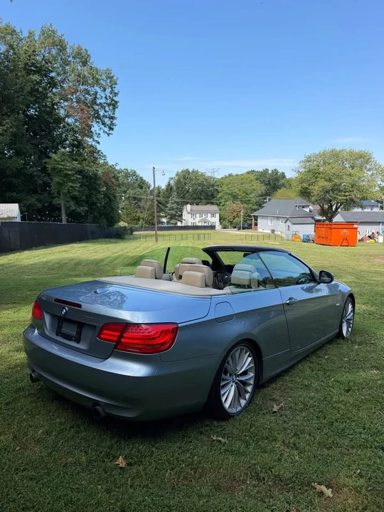 2011 BMW E93 335i Convertible - Image 7 of 20