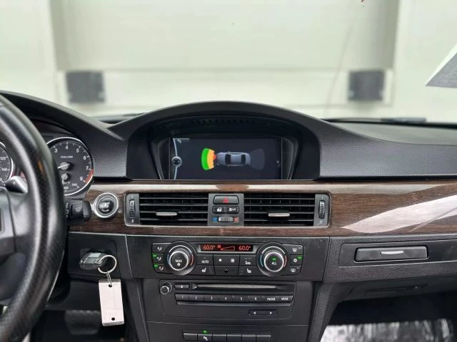 2011 BMW E93 335i Convertible - Image 18 of 21