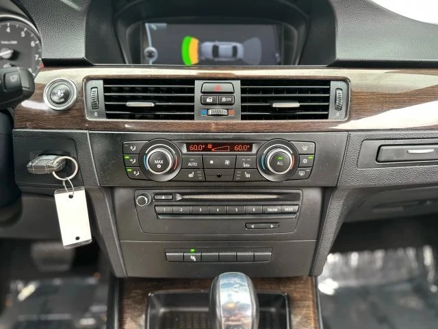 2011 BMW E93 335i Convertible - Image 20 of 21