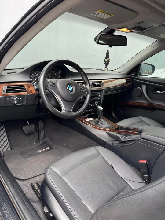 2011 BMW E92 335i Coupe - Image 9 of 13