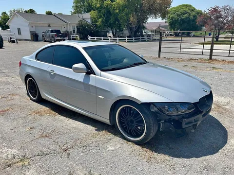 2011 BMW 3 Series 335i Coupe 2D