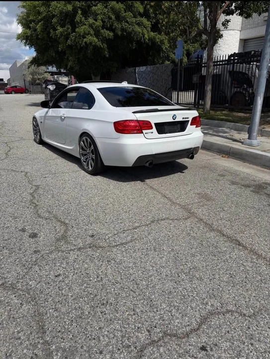 2011 BMW E92 335i Coupe - Image 4 of 16