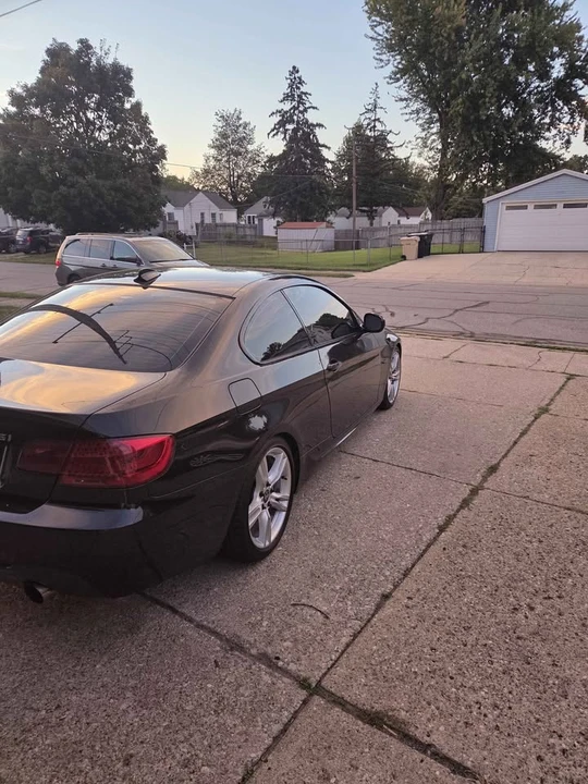 2011 BMW E92 335i Coupe - Image 3 of 8