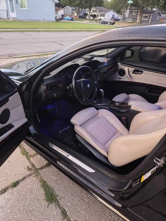 2011 BMW E92 335i Coupe - Image 7 of 8