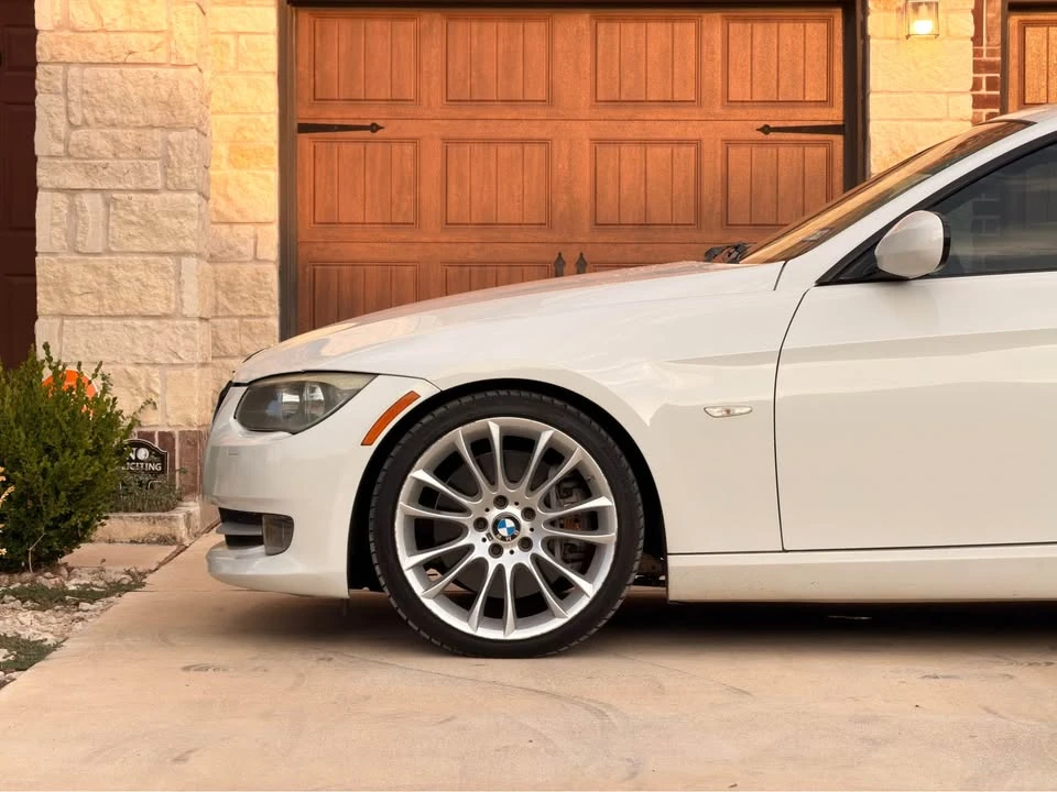 2011 BMW E92 335i Coupe - Image 5 of 20