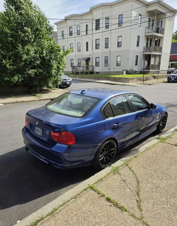 2011 BMW E90 335i Sedan - Image 3 of 18