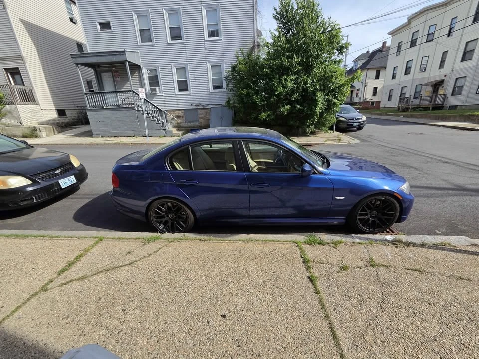 2011 BMW E90 335i Sedan - Image 5 of 18